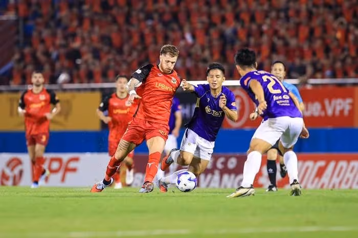 Ninh Bình FC: Bi kịch 'Dải ngân hà' và nghịch lý chiến thuật tại V-League